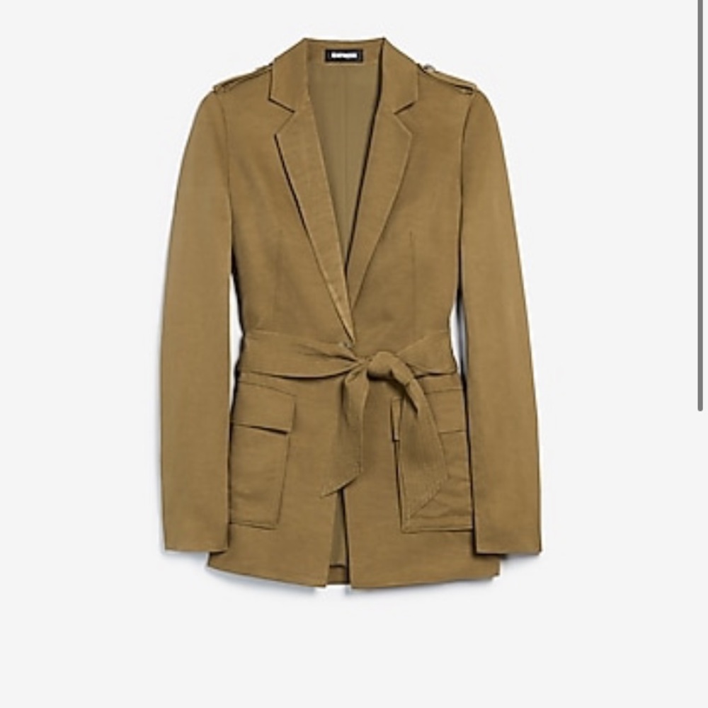 Belted cargo long sleeve jacket